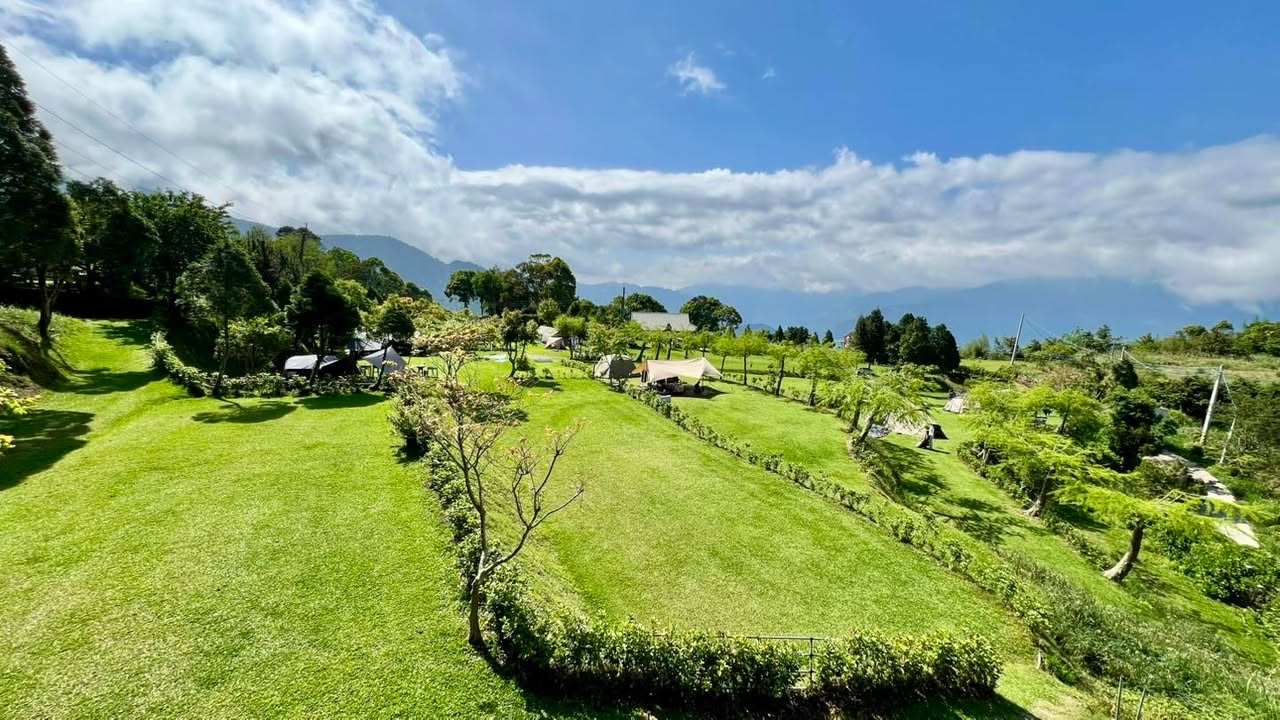 雲霧農場自搭帳草地營位